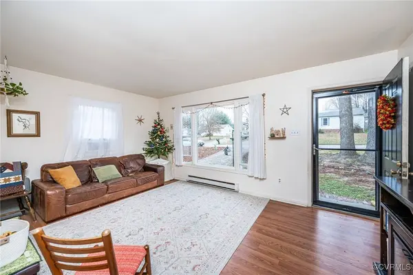 8909 Huntingcreek TER, North Chesterfield, VA 23237