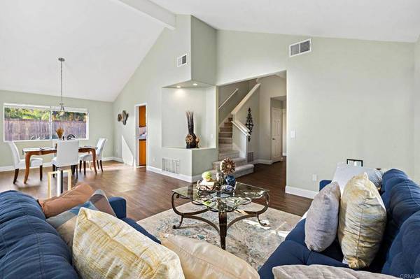 7961 Camino Gato, Carlsbad, CA 92009