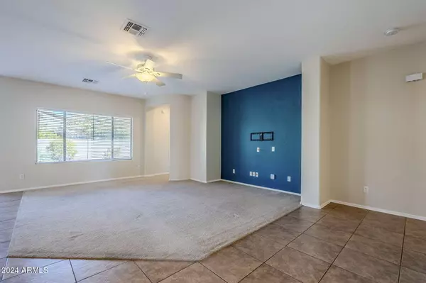 15668 W DEVONSHIRE Avenue, Goodyear, AZ 85395