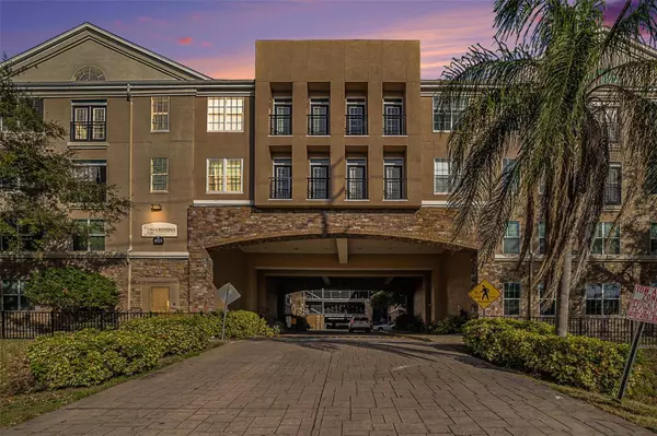 4221 W SPRUCE ST #2418, Tampa, FL 33607