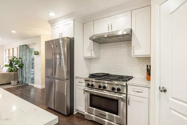 67 La Paz CT, Simi Valley, CA 93065