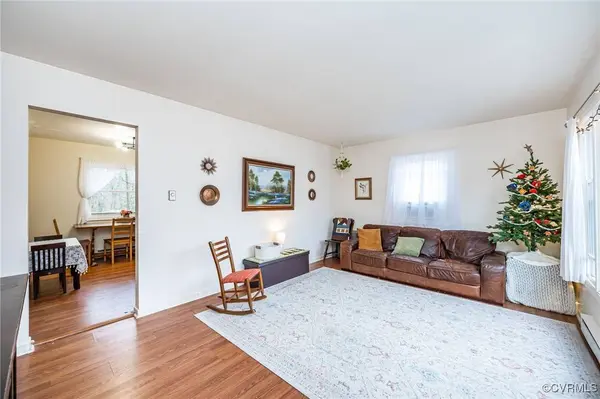 8909 Huntingcreek TER, North Chesterfield, VA 23237