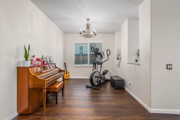 28880 Avalon Ave, Moreno Valley, CA 92555-7065