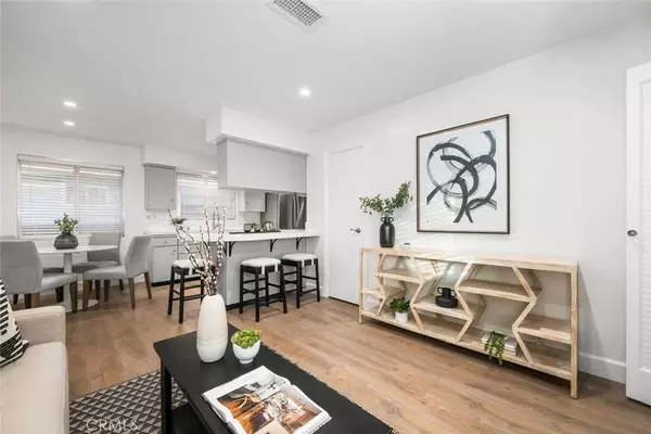 10424 Cary CIR, Cypress, CA 90630