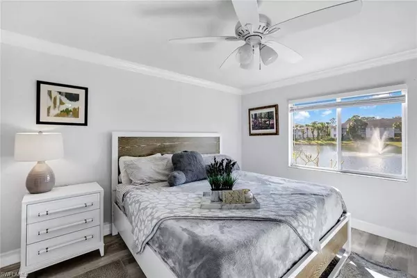 409 Gabriel CIR #2203, Naples, FL 34104