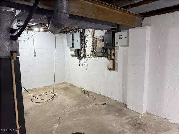 1518 Market ST, Steubenville, OH 43952