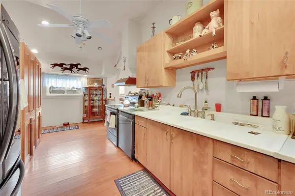 940 Orion ST, Golden, CO 80401