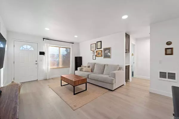 1615 Pentecost WAY #3, San Diego, CA 92105