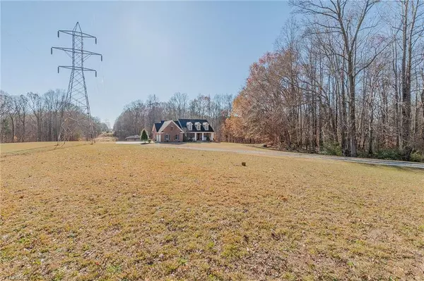 3211 Happy Hill RD, Lexington, NC 27295