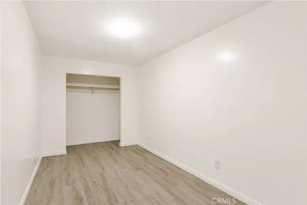 8034 Crockett BLVD, Los Angeles, CA 90001