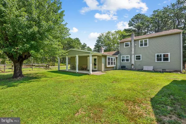 3 CANAL ST, Chatsworth, NJ 08019