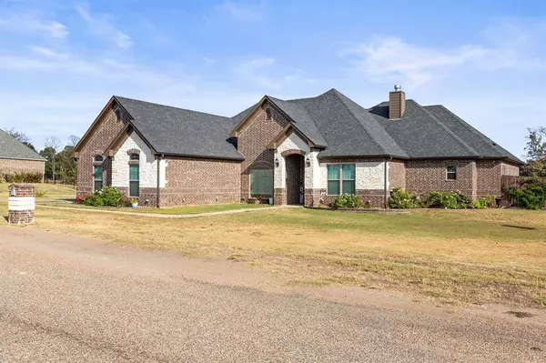 14662 Garden Valley Drive, Lindale, TX 75771
