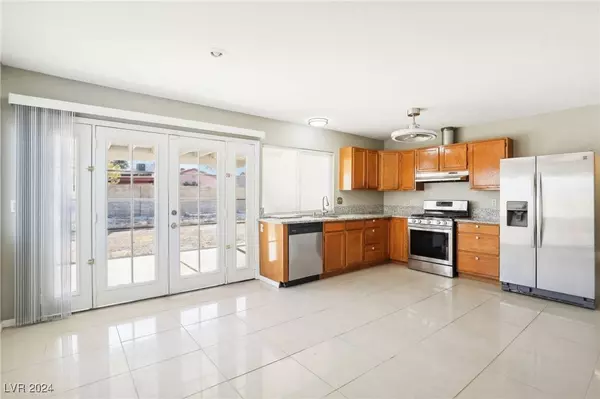 6957 Pleasant View Avenue, Las Vegas, NV 89147