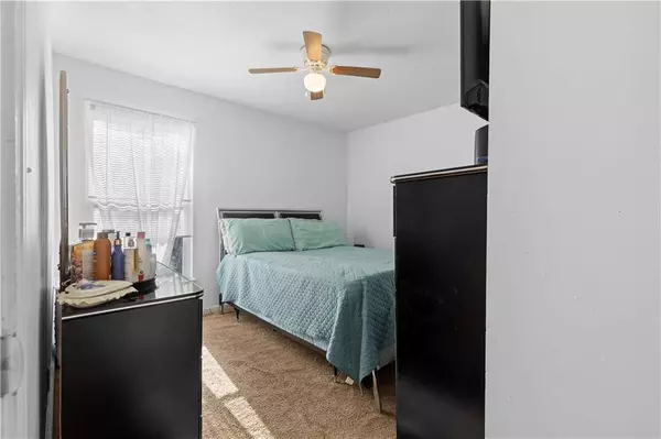 6327 Rowland AVE, Kansas City, KS 66104