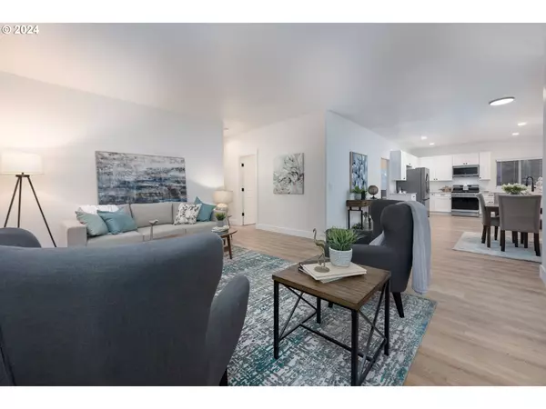 11493 SHELBY ROSE DR, Oregon City, OR 97045