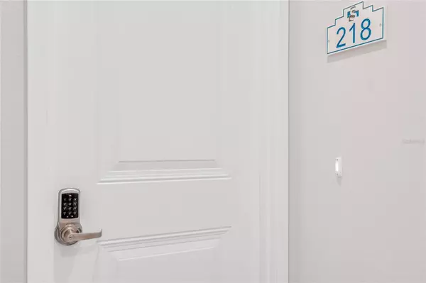 7770 SANDY RIDGE DR #218, Kissimmee, FL 34747