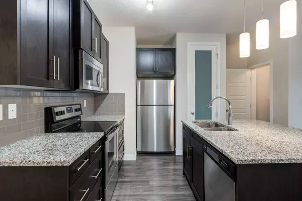 2461 Baysprings Link SW #1416, Airdrie, AB T4B 4C6