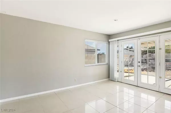 6957 Pleasant View Avenue, Las Vegas, NV 89147