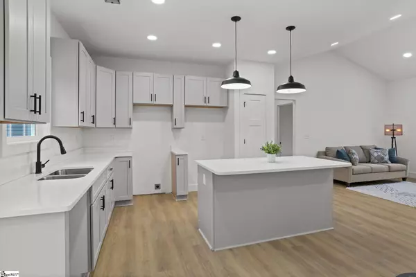 738 Tanner Road, Taylors, SC 29687