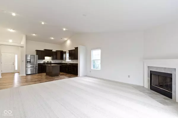 5140 Arryne DR S, Noblesville, IN 46062