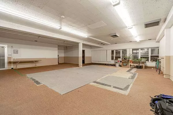 13005 Western AVE #2A, Blue Island, IL 60406