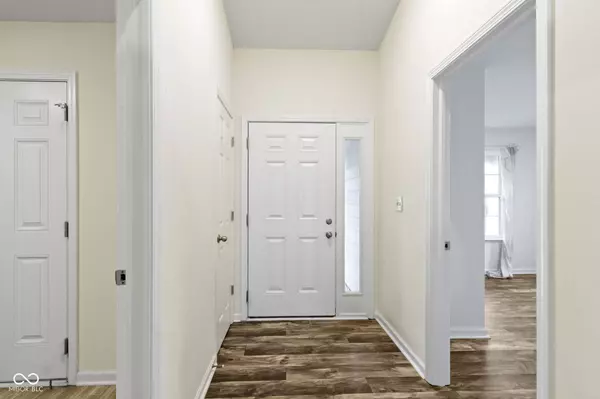 5140 Arryne DR S, Noblesville, IN 46062