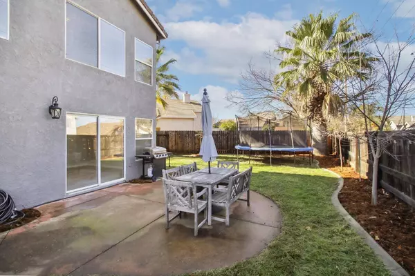 1526 Alyssum WAY, Roseville, CA 95747