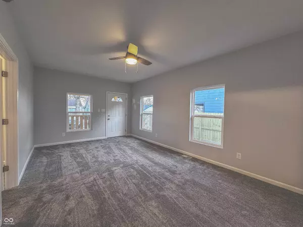 424 S Oakland AVE, Indianapolis, IN 46201