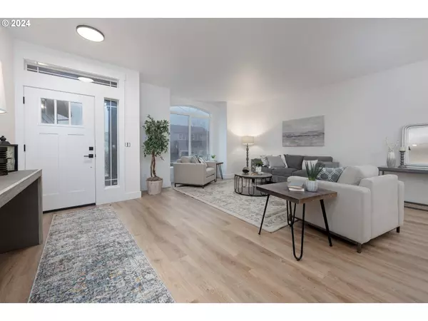 11493 SHELBY ROSE DR, Oregon City, OR 97045