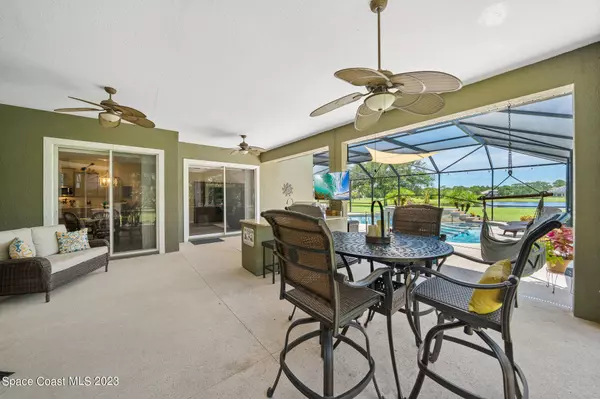 3908 Gardenwood CIR, Grant, FL 32949