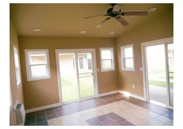 11026 S Emerald Avenue, Chicago, IL 60628