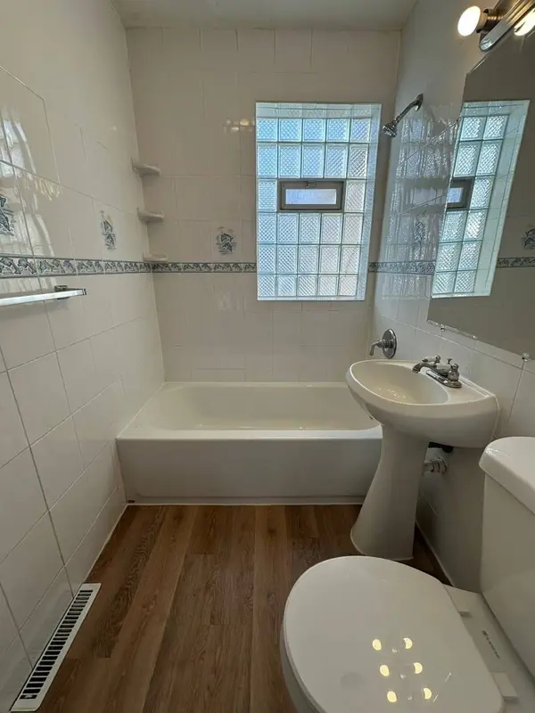 110 N Addison Street, Bensenville, IL 60106