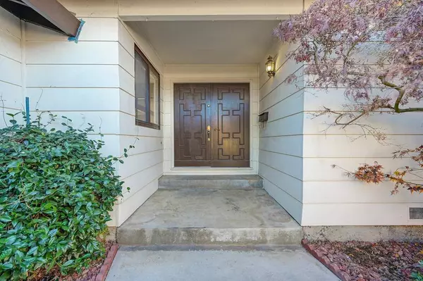 6462 Perrin WAY, Carmichael, CA 95608