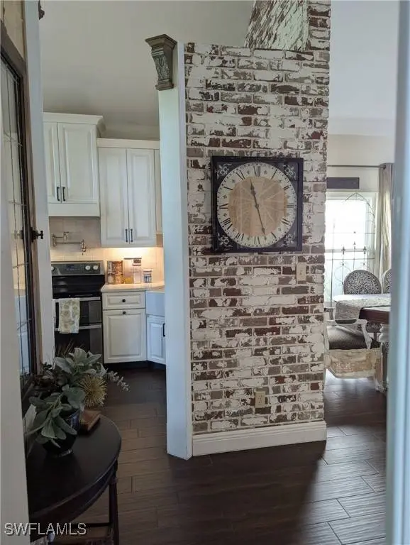 13660 Admiral CT, Fort Myers, FL 33912