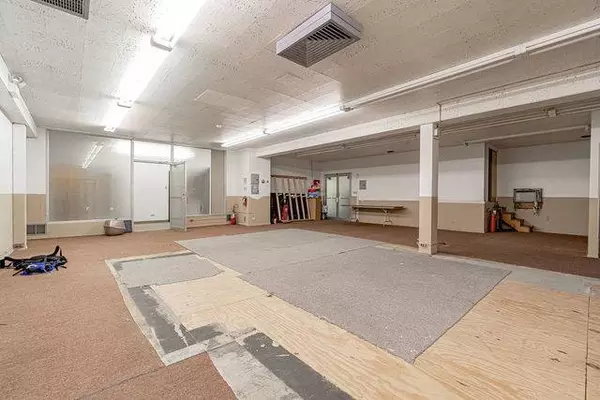 13005 Western AVE #2A, Blue Island, IL 60406