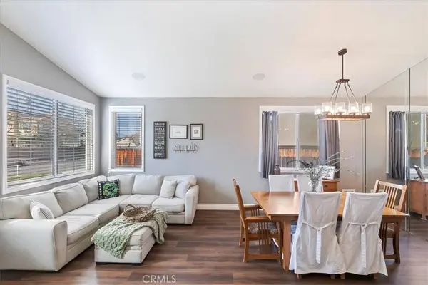 1341 Sandpiper LN, Corona, CA 92881