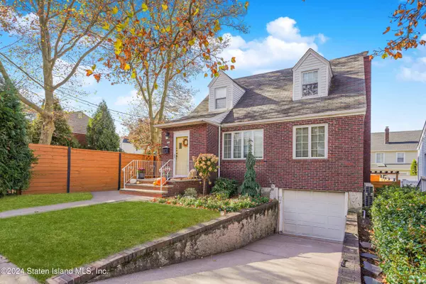 710 Oakland AVE, Staten Island, NY 10310