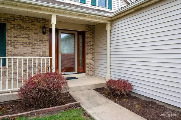 2205 Portside Lakes CT, Plainfield, IL 60586