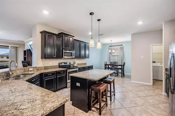 13911 WINDY KNOLL DR, Riverview, FL 33579