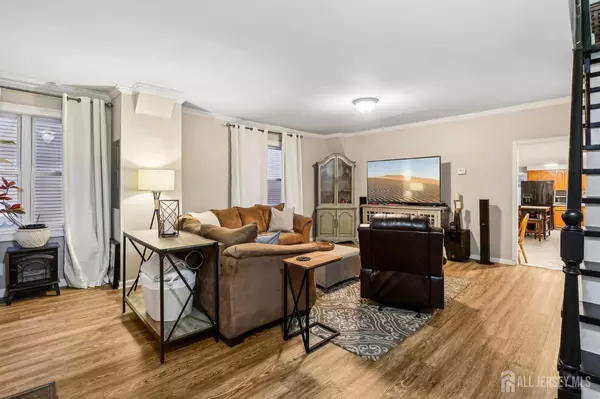 92 W Cherry ST W, Rahway, NJ 07065