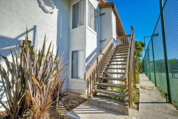 854 S Rancho Santa Fe Rd #H, San Marcos, CA 92078