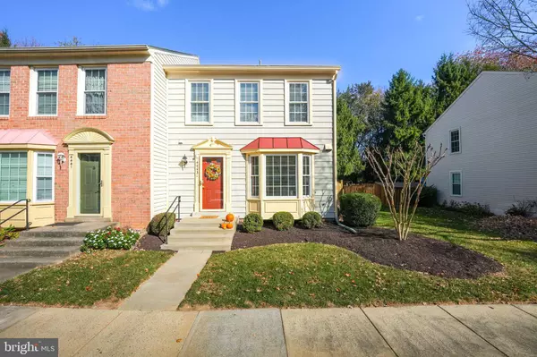 4443 HOLLY AVE, Fairfax, VA 22030
