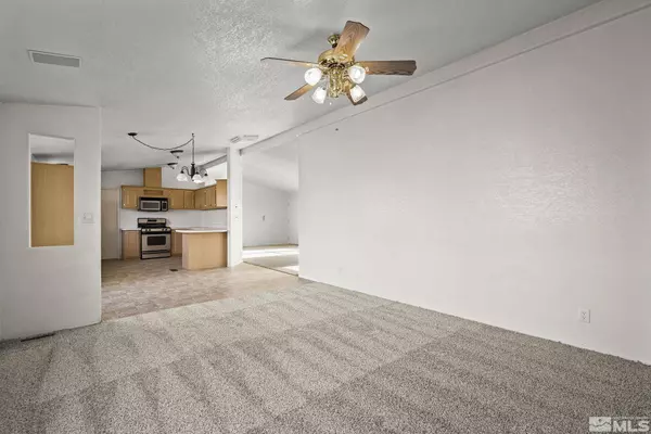 287 Sprucewood Drive, Sun Valley, NV 89433