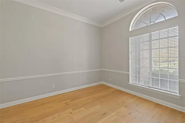 2051 Woodbridge Drive, Mckinney, TX 75072