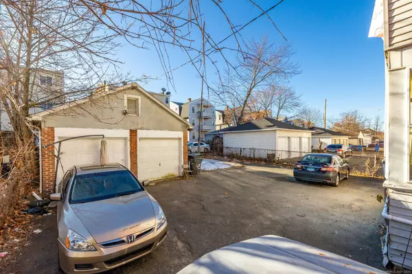 43-45 Standish Street, Hartford, CT 06114