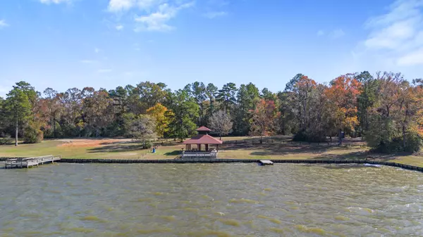 Lake Houston 2