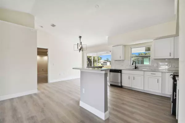 5064 ALAMETOS TER, North Port, FL 34288