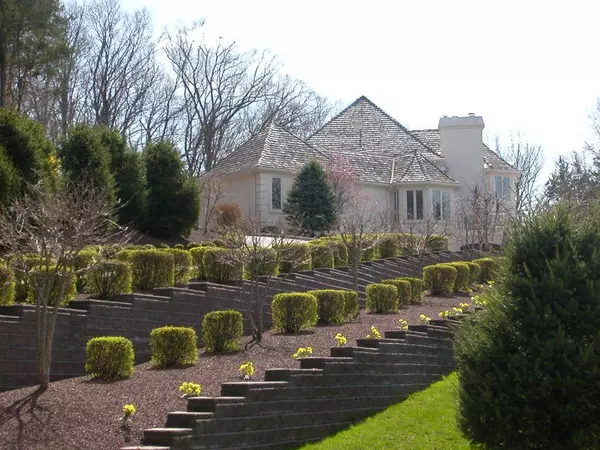 1391 Franklin St, Rahway City, NJ 07065