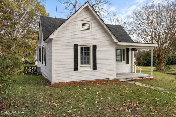 214 S Highland Drive, Tupelo, MS 38801