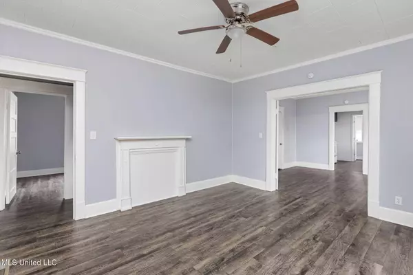 214 S Highland Drive, Tupelo, MS 38801